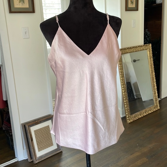Express Tops - NWOT Express satin cami